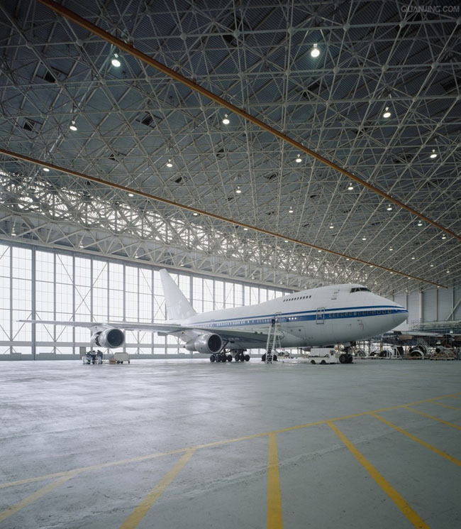 松滋航空工业螺栓球网架工程